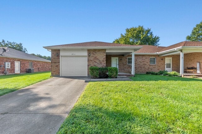 Building Photo - Stonebridge 3711/3713