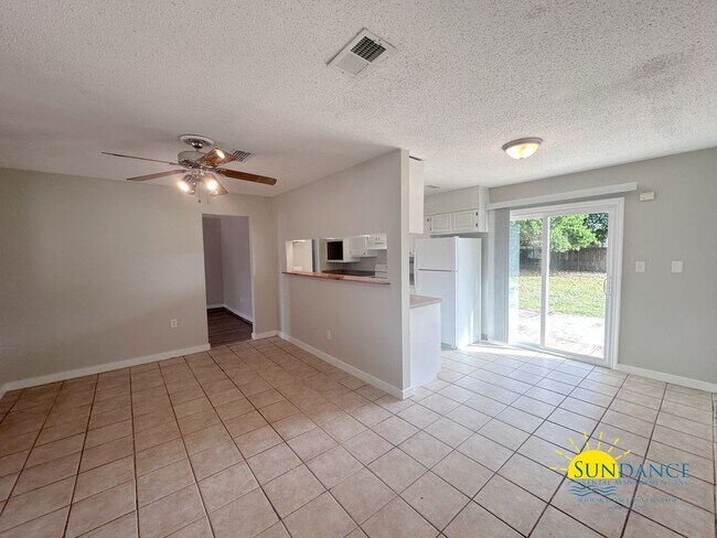 Building Photo - Beautiful 3 Bedroom Home in Mary Esther