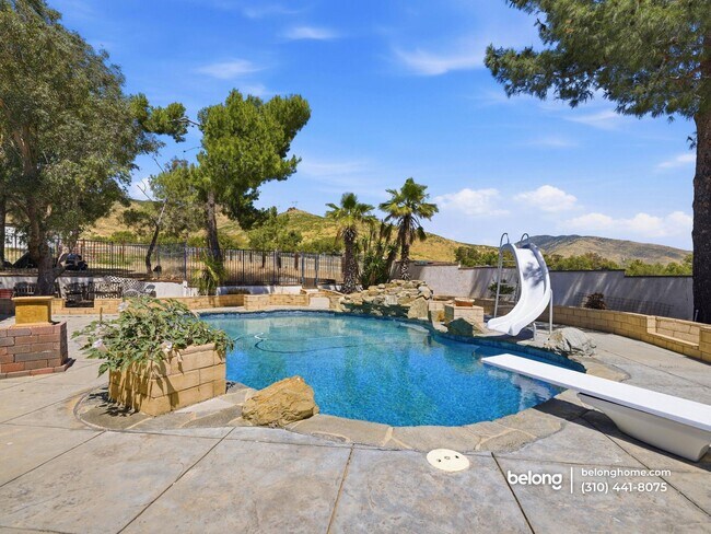 Foto del edificio - 35640 Dormer Rd