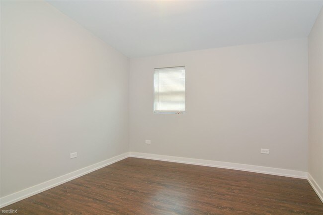 Building Photo - 4 br, 2 bath  - 1922 N Rockwell St A