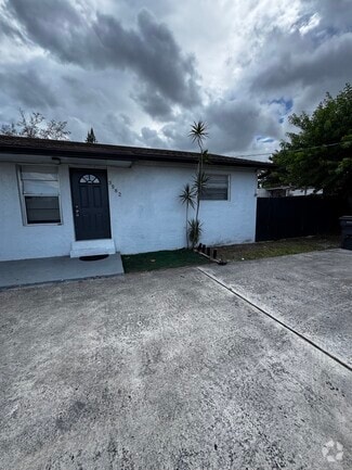 Building Photo - 3574 Saranac Ave