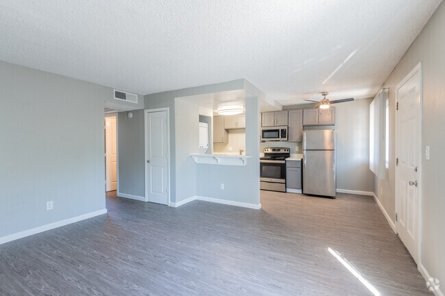 1HAB, 1BA - Vantage Apartments