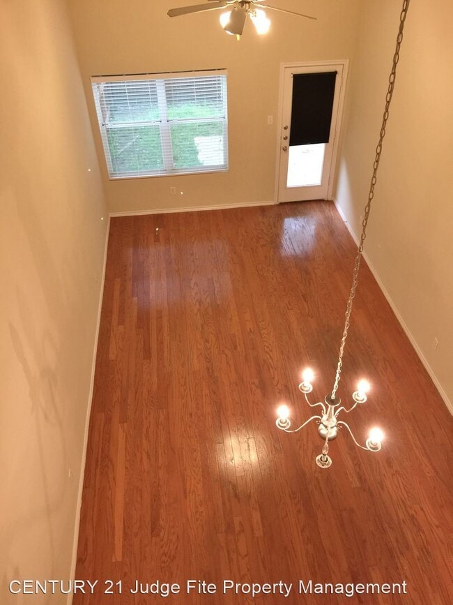 Building Photo - 3 br, 2.5 bath House - 10175 Wake Bridge D...
