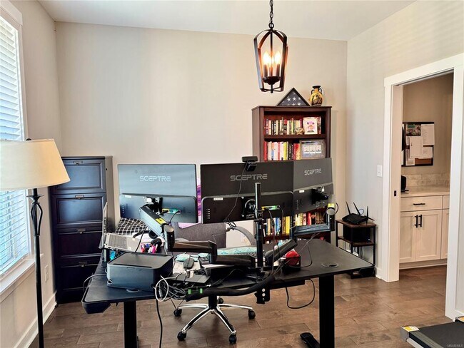 Foto del edificio - 275 Hedgefield Dr