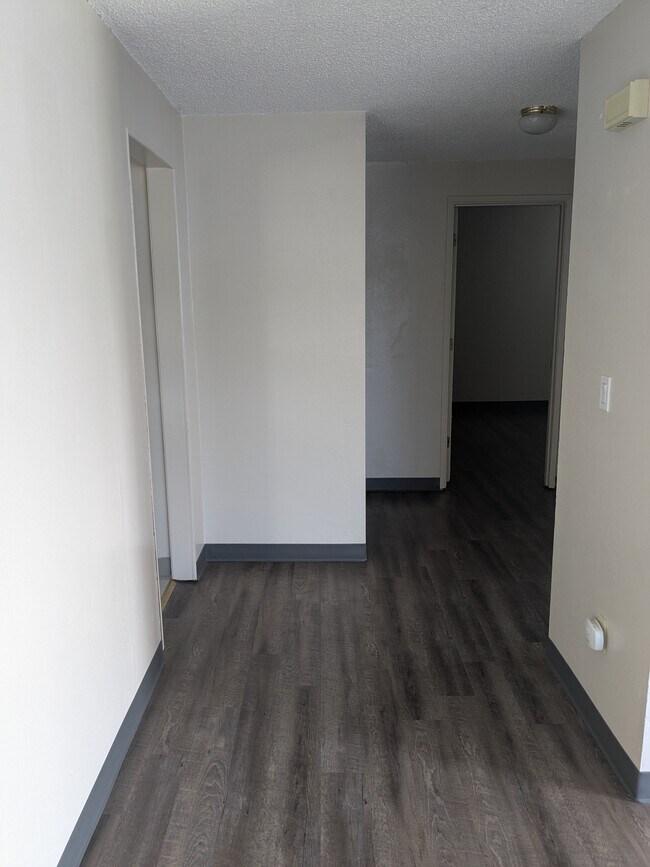 Foto del edificio - 1427 Lakeview Ave