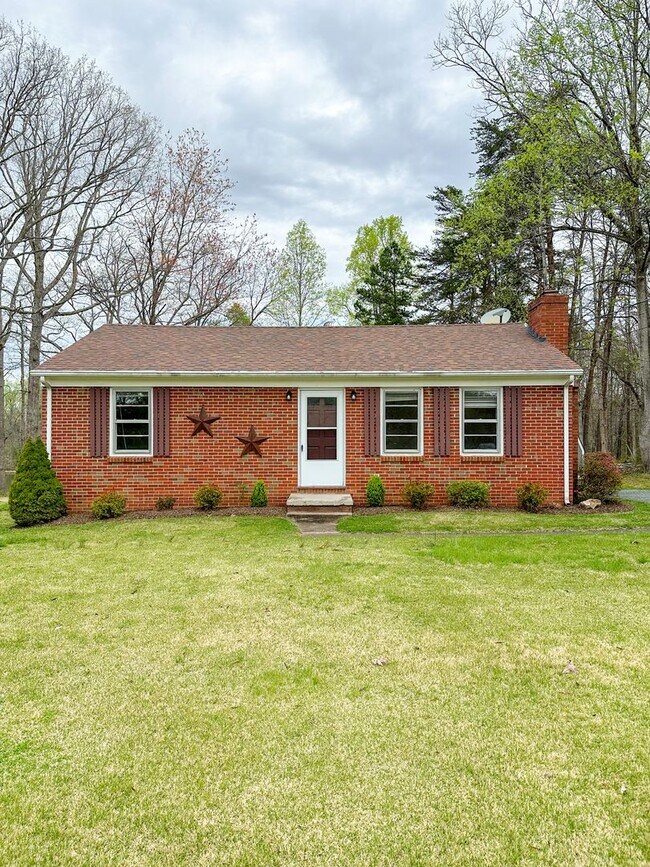 Foto del edificio - Zions Cross Roads Brick Cottage 2bedroom/1bath