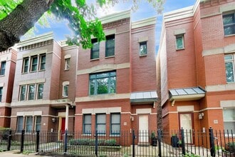 Building Photo - 1355 W Fillmore St
