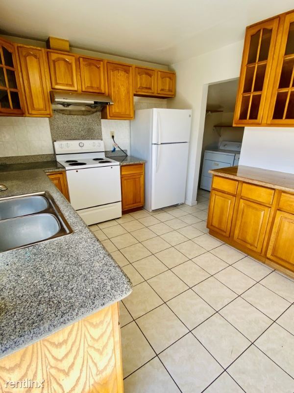 Foto del edificio - 4 br, 3 bath Townhome - 27759 Del Norte Ct