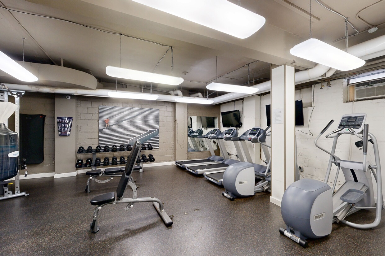Photo - The York and Potomac Park Apartments