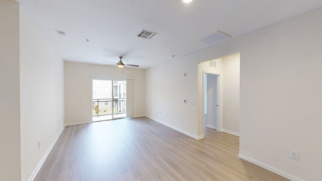 Interior Photo - The Vintage Lofts at West End