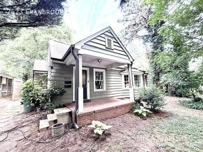 Building Photo - 2523 Cranbrook Ln