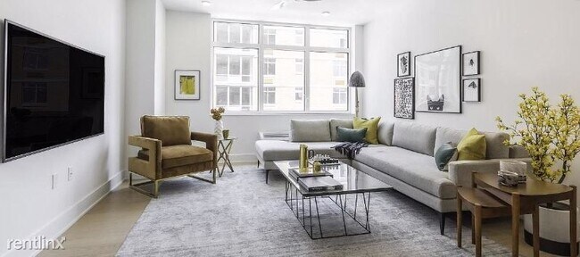 Foto del edificio - 7606 River Rd