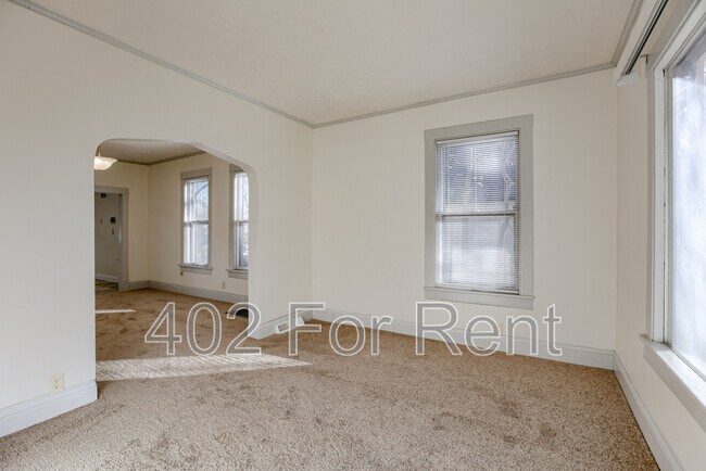 Foto del edificio - 3724 Grand Ave