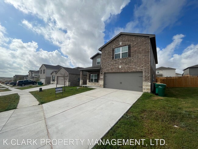 Building Photo - 5 br, 2.5 bath House - 9206 FOXING BLUFFS