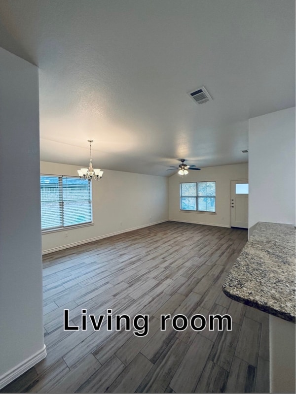 Building Photo - 350 Arnold Dr