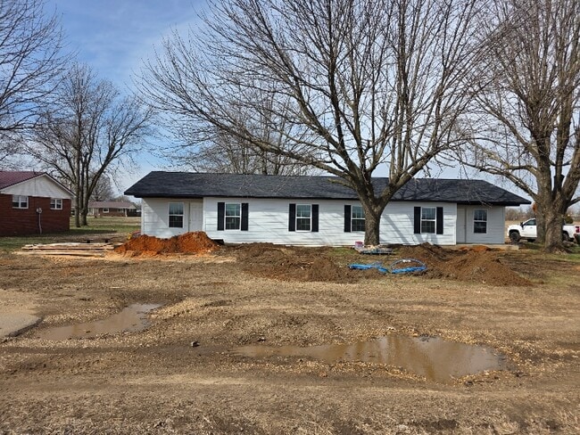 Building Photo - 1209 N Madison St