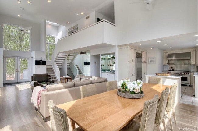 Foto del edificio - 17 Lyme Ln