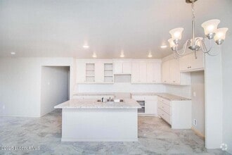 Building Photo - 5718 120th St
