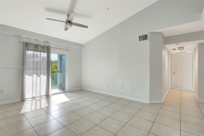 Building Photo - 15400 SW 284th St
