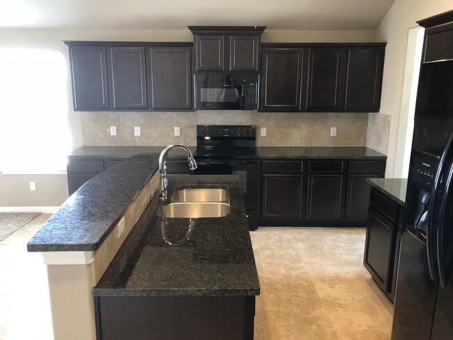 Building Photo - 3807 Flat Rock Mountain Dr