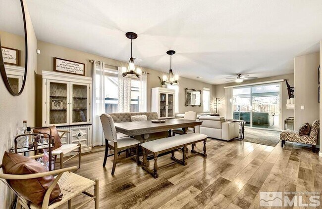 Foto del edificio - 3726 Perseus Dr