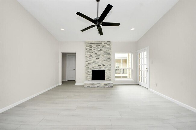 Building Photo - 2001 Bering Dr