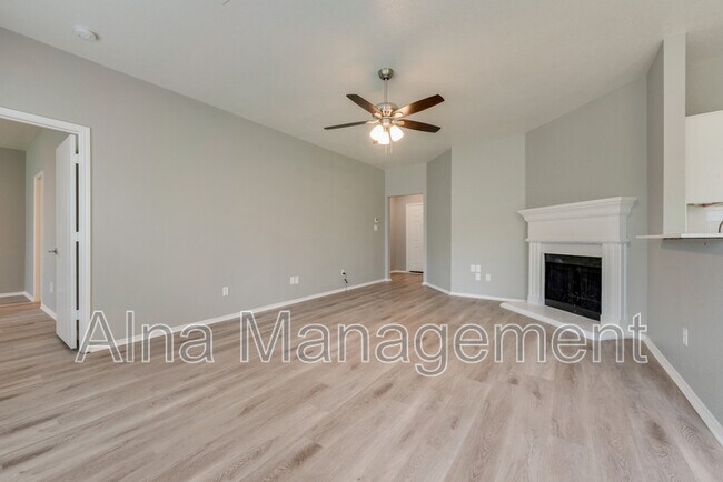 Foto del edificio - 8645 Arcadia Park Dr