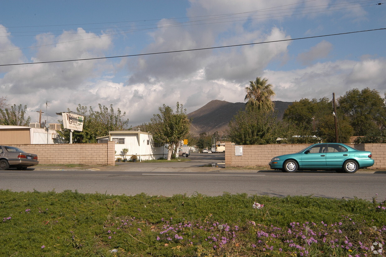 Building Photo - Walnut Grove Mobile Estates