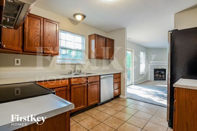 Building Photo - 3922 Gray Arbor Dr