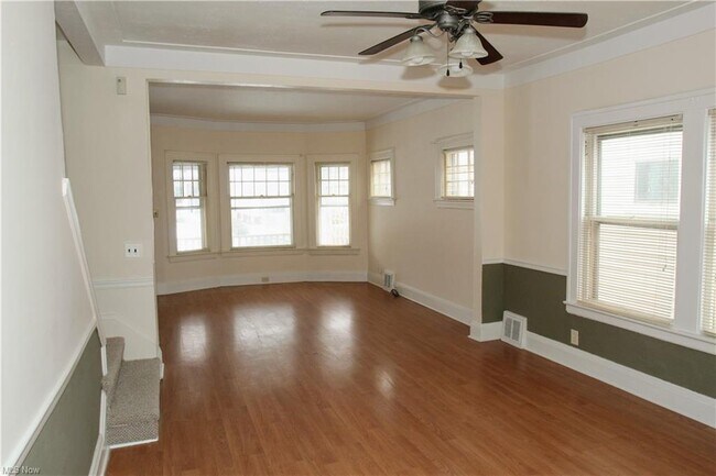 Foto del edificio - 1205 St Charles Ave