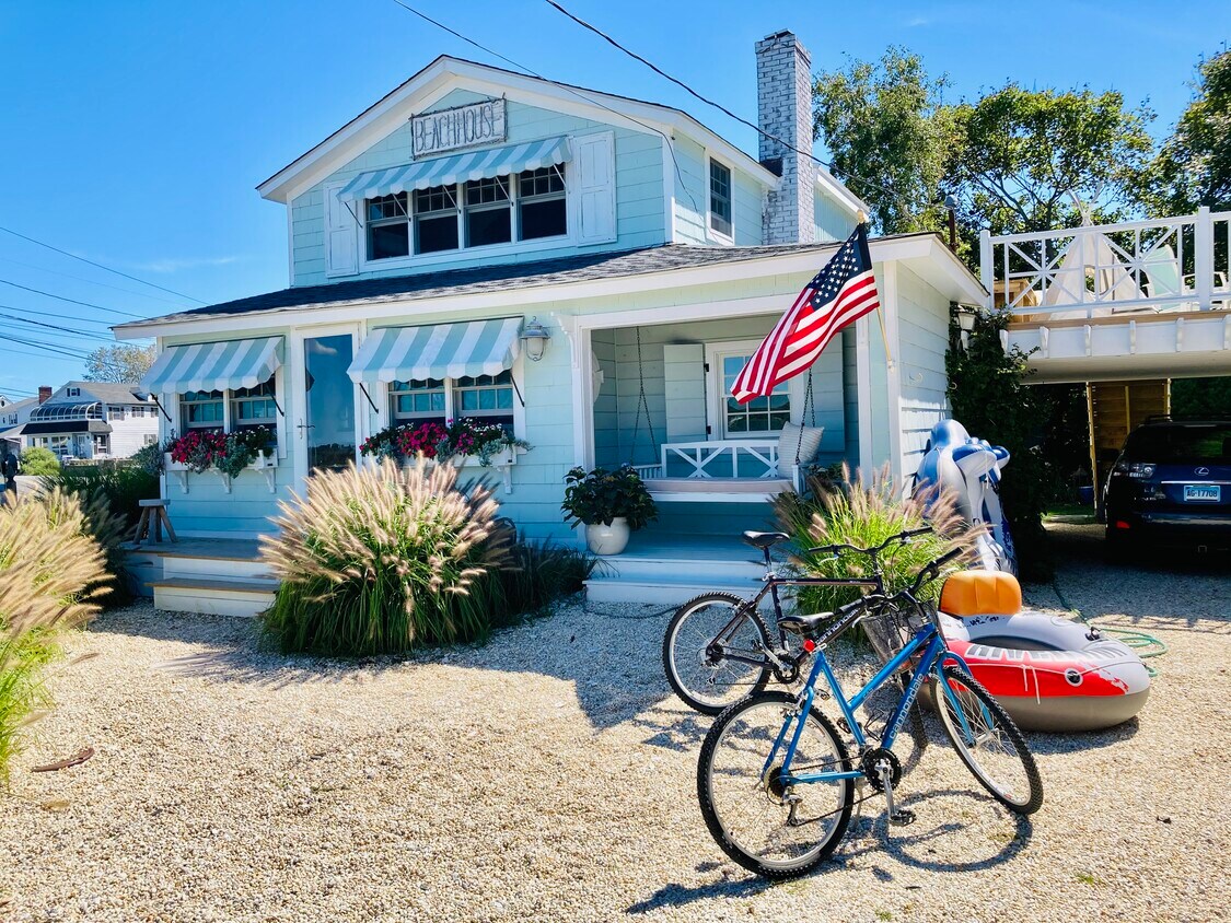 Primary Photo - 72 Harbor Rd