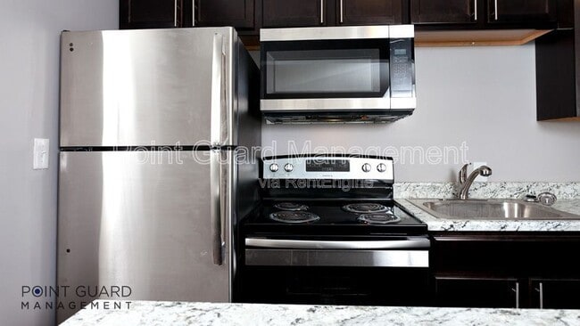 Foto del edificio - 2110 E 16th St N