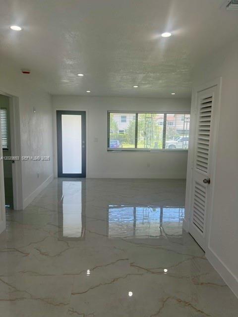 Building Photo - 12020 W Golf Dr