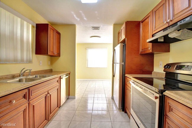 Building Photo - 4 br, 2 bath House - 21901 SW 112 Avenue