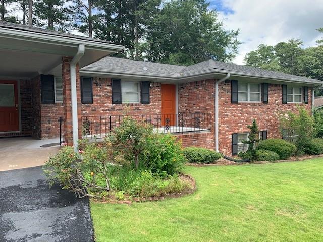 Building Photo - 1626 E Lake Dr