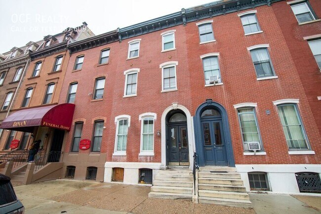 Building Photo - 1919 Spring Garden St