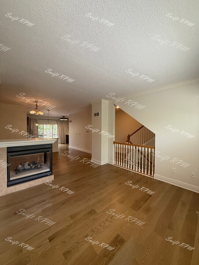 Foto del edificio - 15829 Robinson St