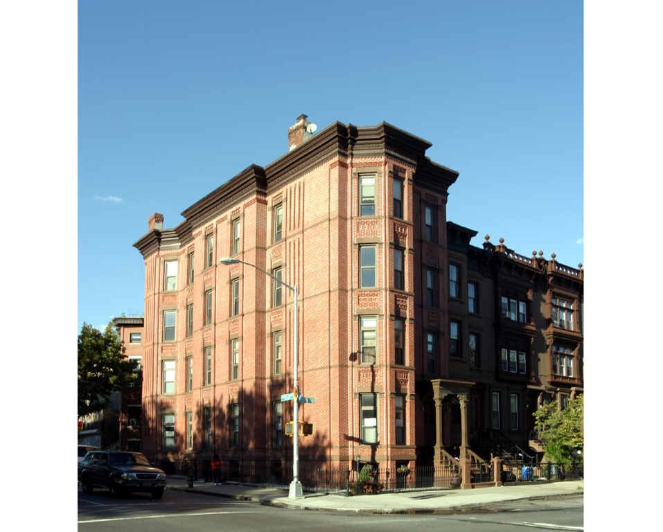 Foto principal - 473 Madison St
