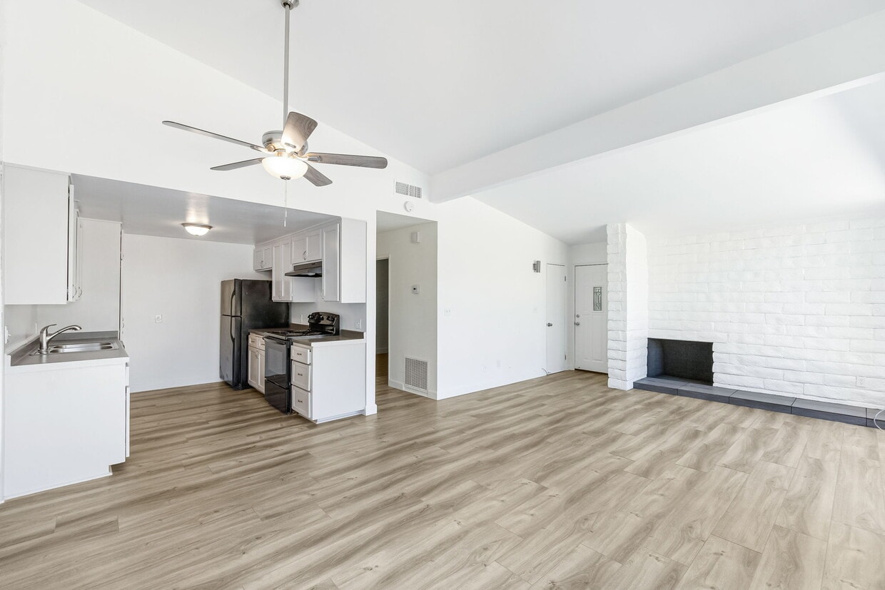 Foto principal - Fairway Apartments