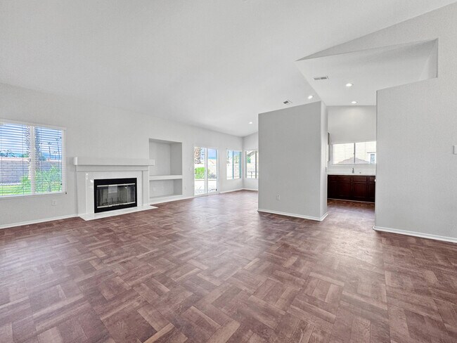 Foto del edificio - 78720 W Harland Dr