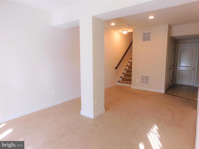 Foto del edificio - 21274 Park Grove Terrace