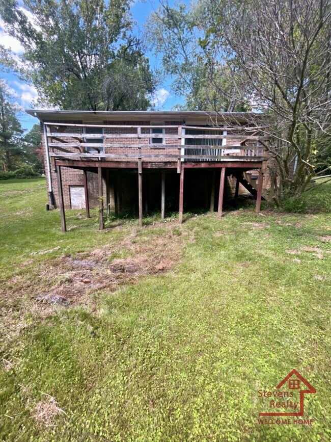 Foto del edificio - 2050 Wildwood Rd