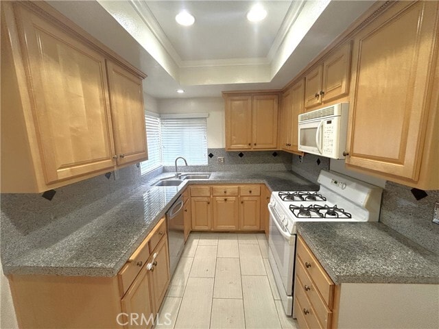 Foto del edificio - 2466 Fairbrook Way
