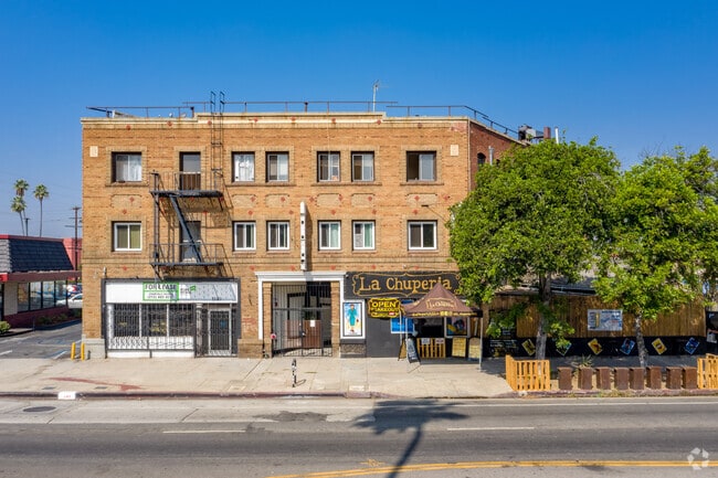 Building Photo - 1143-1149 N Mission Rd