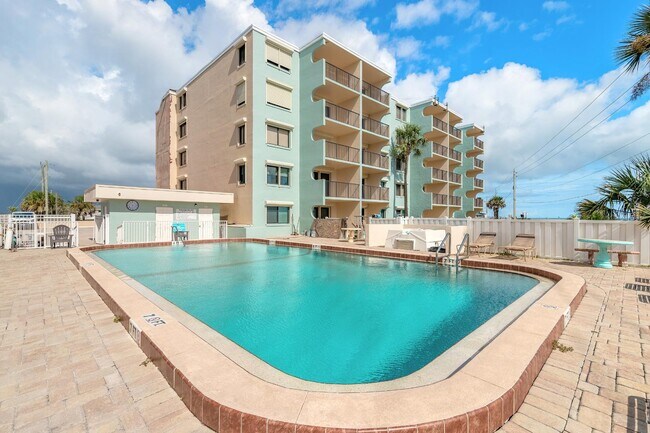 Building Photo - 2222 Ocean Shore Blvd