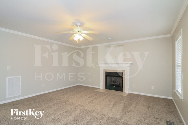 Foto del edificio - 4141 Meredith Woods Ln