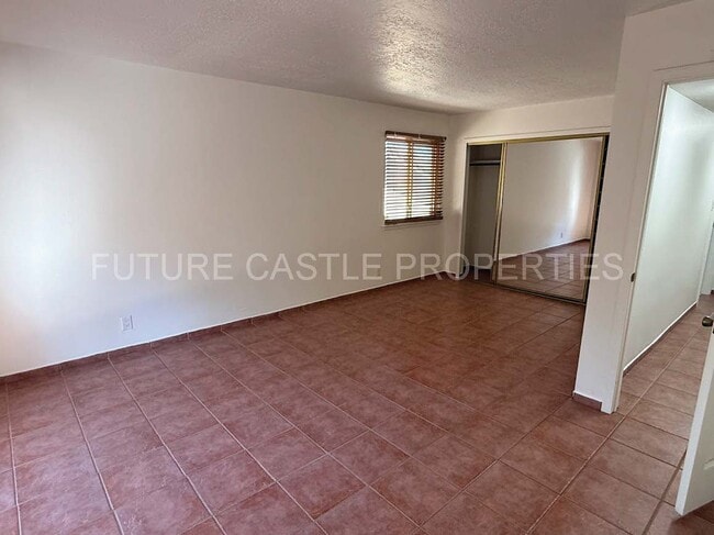 Building Photo - 11104 Hagen Rd NE