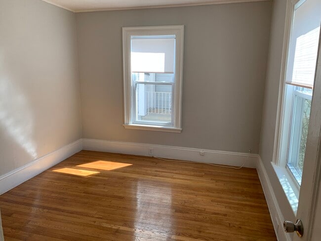 Building Photo - 22 Greylock Rd