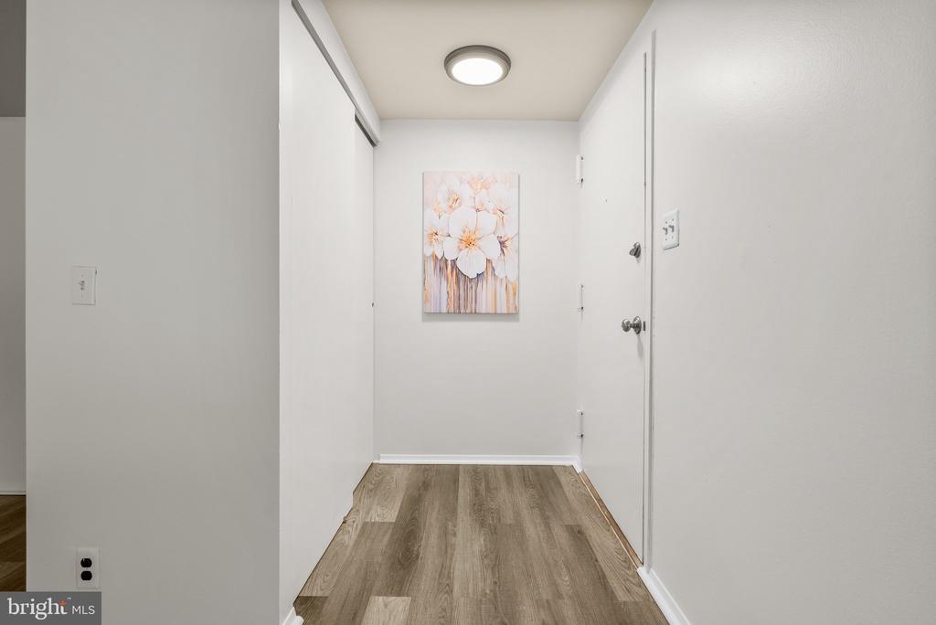 Foto principal - 435 Christopher Ave