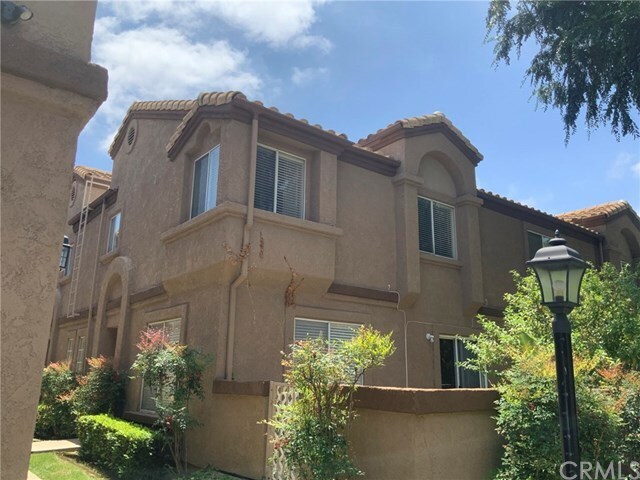 Foto del edificio - 14704 Moon Crest Ln